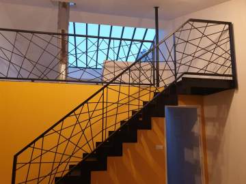 Escaliers en métal sur-mesure